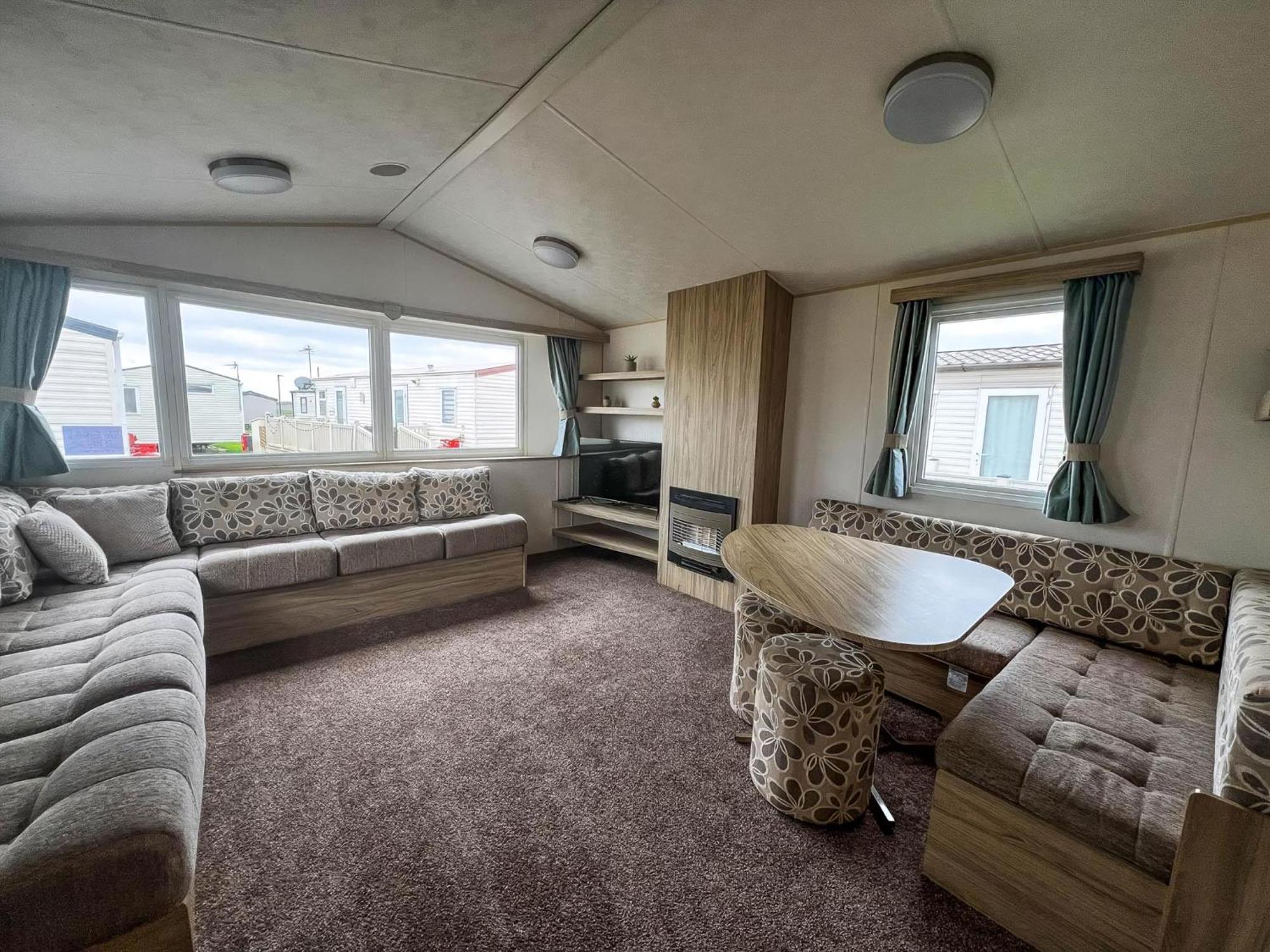 Lovely 6 Berth Caravan For Hire At Barmston Beach Holiday Park Ref 62062Hc Lund Exterior photo